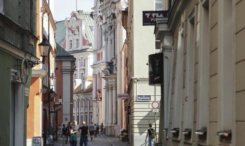Golebia Hostel Poznan Exterior photo